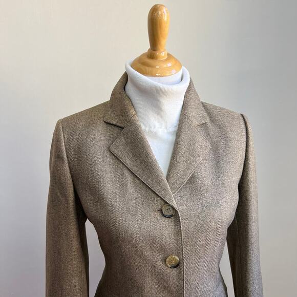 Le Suit Classic Neutral Blazer and Dress Pants Business Suit Set Women's 8P - Picture 3 of 13